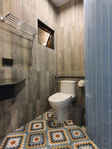 Bathroom 4, Oxy Resort, Mae Chan