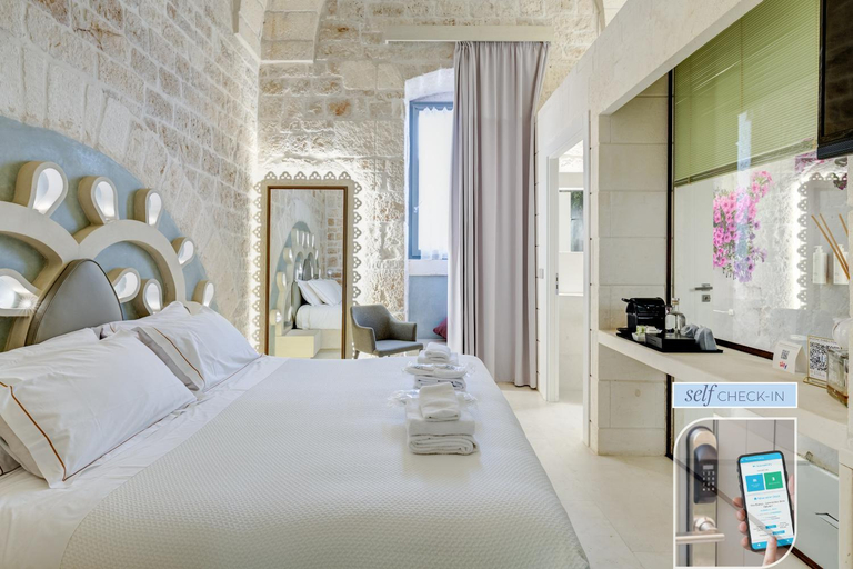 Bedroom 3, Vico Bianco Raro Smart Rooms Collection, Brindisi