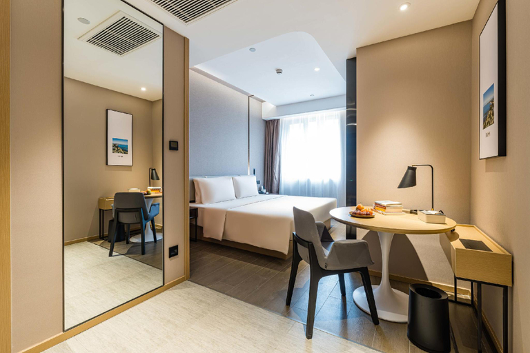 Bedroom 2, Atour Hotel Ningbo Waitan Road Jingxin Tiandi, Ningbo