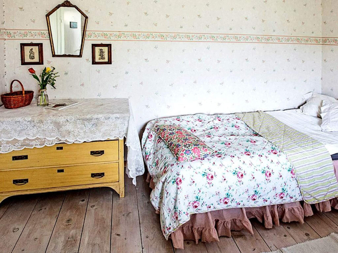 Bedroom 2, Tranquil Lake View Cottage-By Traum, Mark