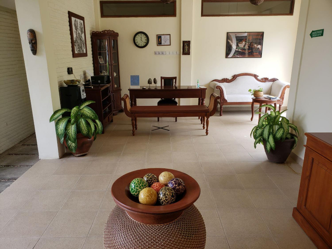 Public Area, Bruga Boutique Hotel, Lombok