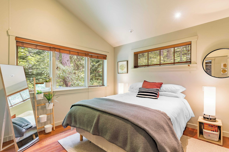 Bedroom 2, The Cottage at Herons Roost by Avantstay, Island