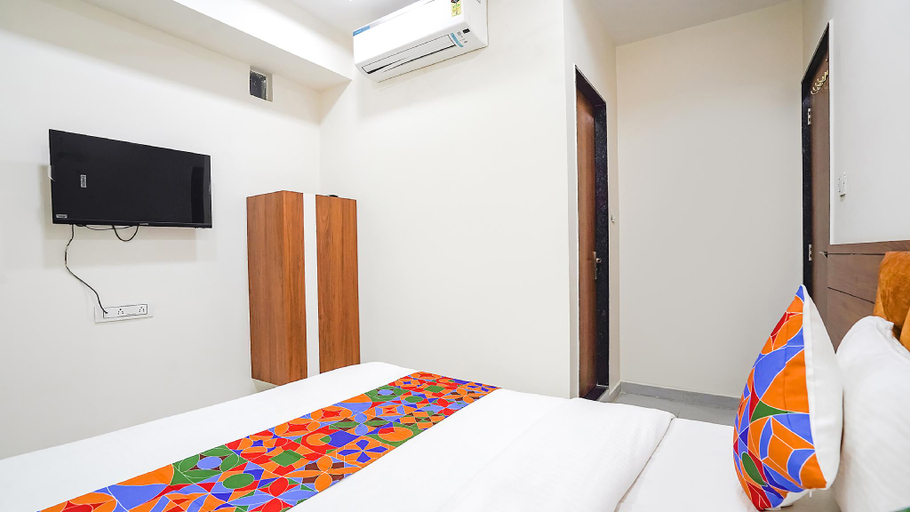 Bedroom 2, FabHotel Vishala Inn, Ahmadabad