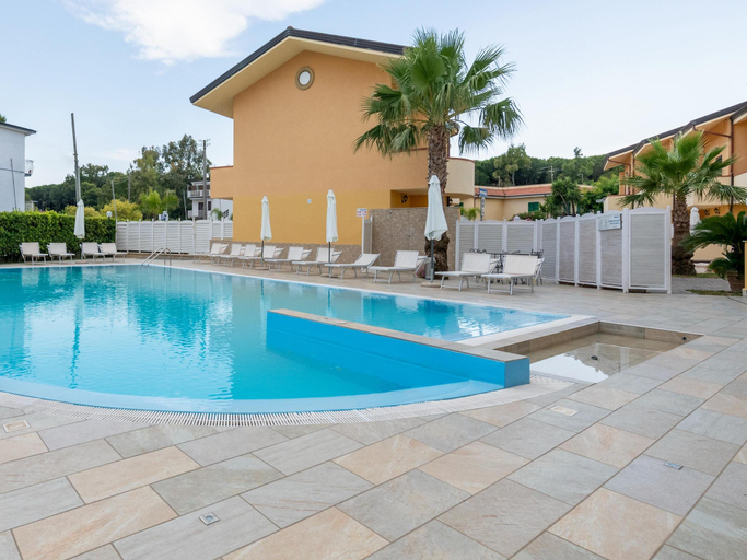3, Villa Near Paestum Beach, Salerno