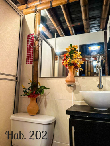Bathroom 4, Villa Tikuna, San Sebastian de Mariquita