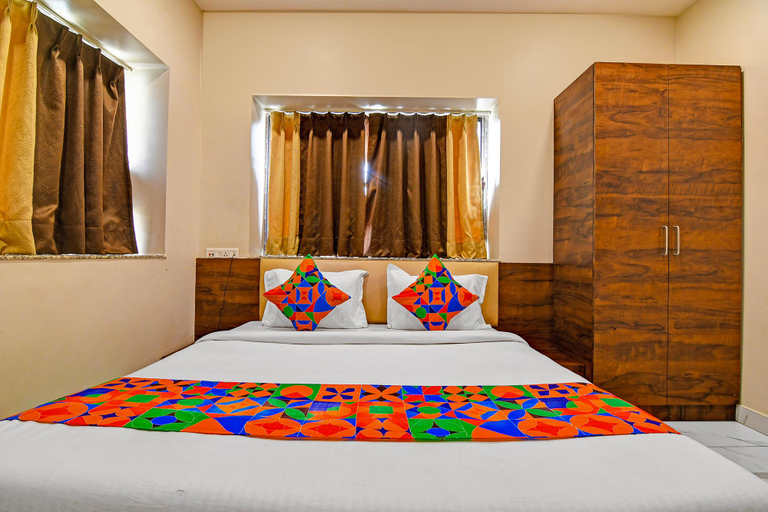 Bedroom 3, FabHotel Dak Plaza - Nr. Axis Mall, North 24 Parganas