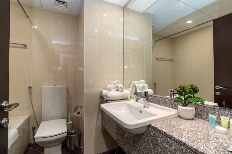 Bathroom 5, GLOBALSTAY. Private Sarai Apartments, Dubai