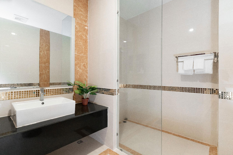 Others 5, Sarah Guest House, Ruessei Kaev