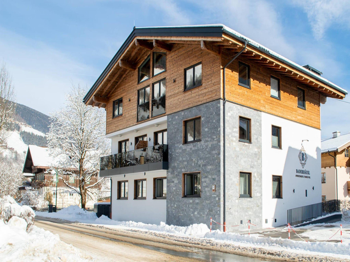 Others 5, Apartment in Bramberg near Cable Car, Zell am See