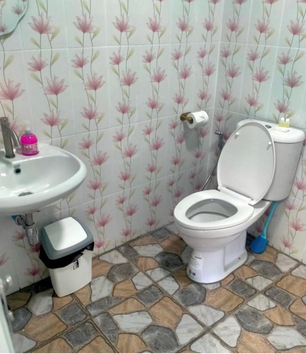 Bathroom 2, Doitung Santi Homestay, Mae Fa Luang