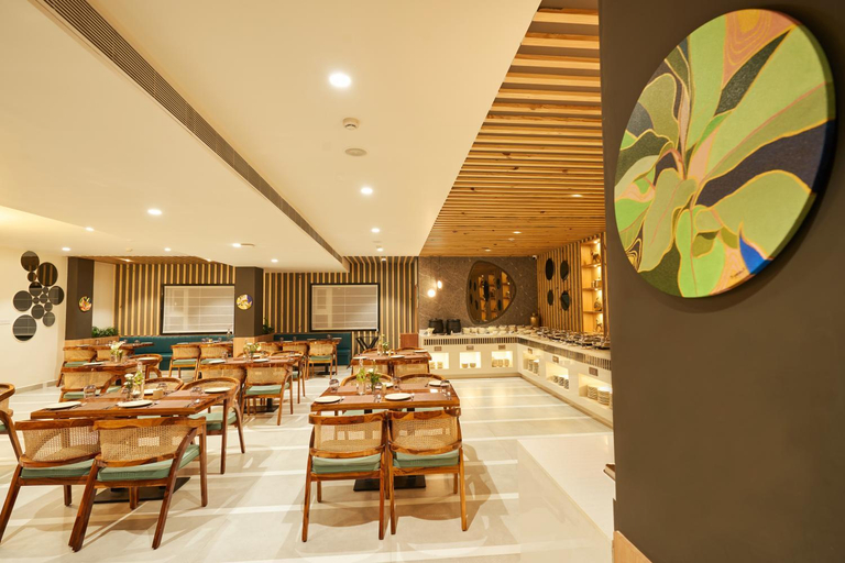 Food & Drinks 4, Visthara Hotel, Bangalore