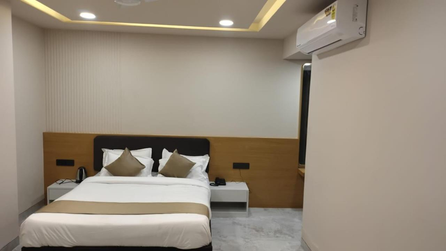 Bedroom 1, Hotel Eternity Elite - MP, Indore