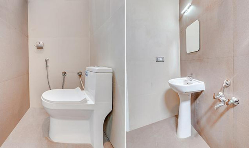 Bathroom 4, FabExpress Grand View - Nr. Nexus Mall Kormangala, Bangalore