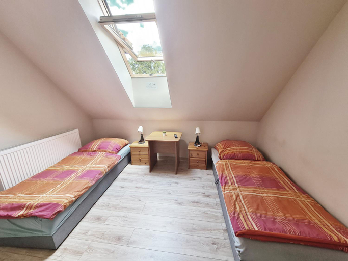 Others 3, W20 Hostel, Trzebnica