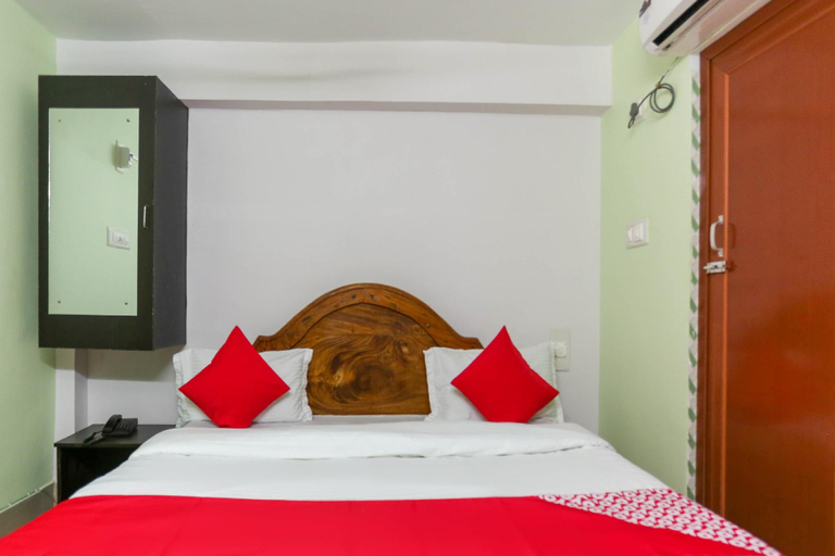 Bedroom, Hotel O Sai Sadanand Residency, Puri