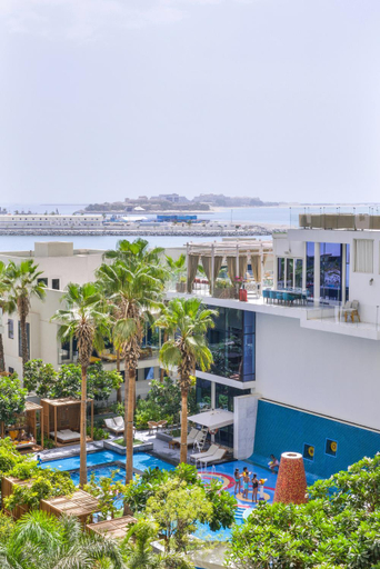 Others 5, Maison Privee - Glamourous Apt with Sea Views at FIVE Palm, Dubai
