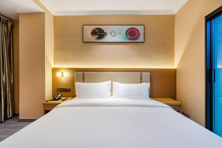 Bedroom 3, Starway Hotel Wuxi Lingshan Scenic Area, Wuxi