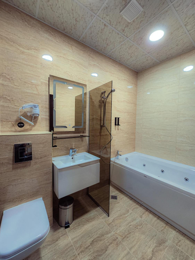 Bathroom 3, Комплекс Бабенец, Gorna Orhyahovitsa