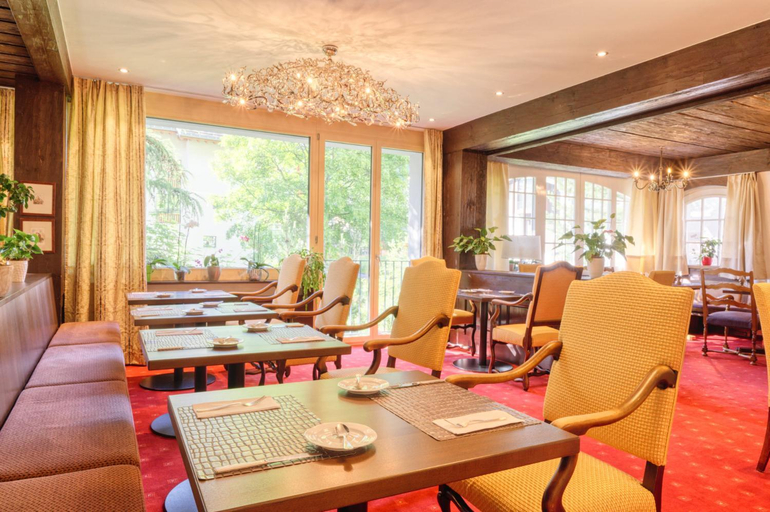 Food & Drinks 5, Naco Aparthotel, by Arca, Visp