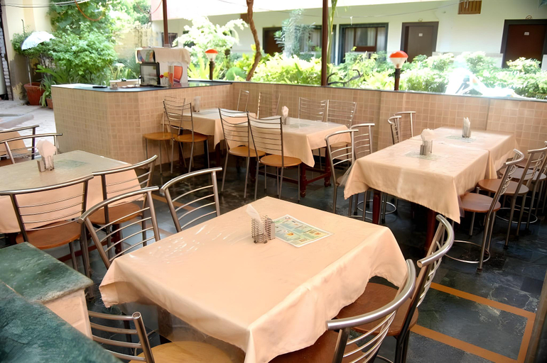 Food & Drinks 5, Hotel Siddharta, Mysore