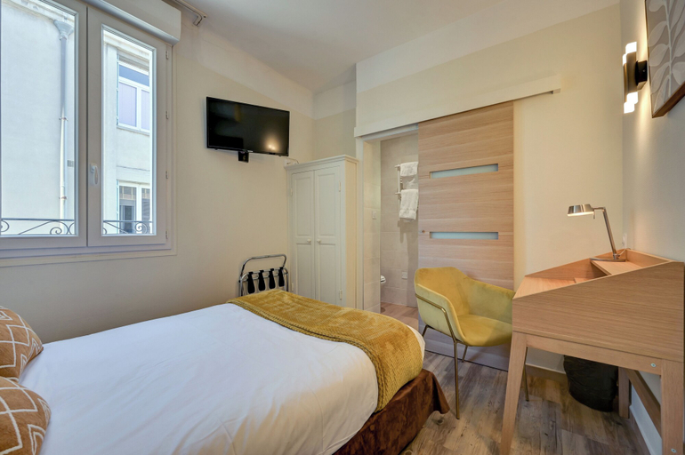 Bedroom 5, Urban Style Blason du Ventoux, Vaucluse