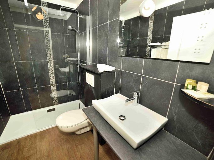 Bathroom 4, Logis- Hotel de la Baie de Wissant & Appartements, Pas-de-Calais