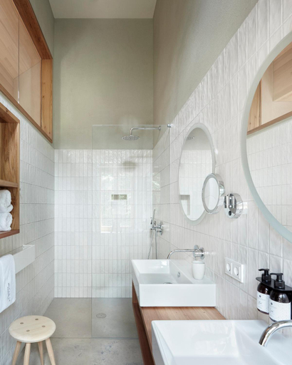 Bathroom 5, Hotel Gasthof Adler, Bregenz