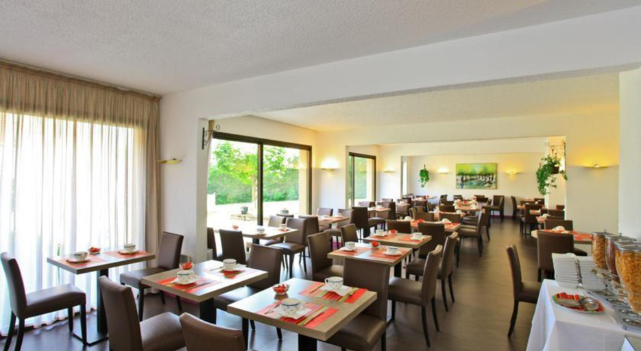Food & Drinks 5, Hotel du Chateau, Lot