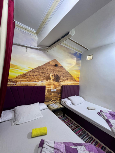 Others 4, 2 Jana Pyramids view inn, Al-Ahram