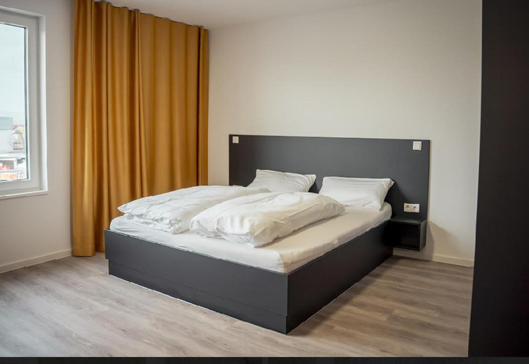 Bedroom 3, Hotel Central Vis a Vis, Mainz
