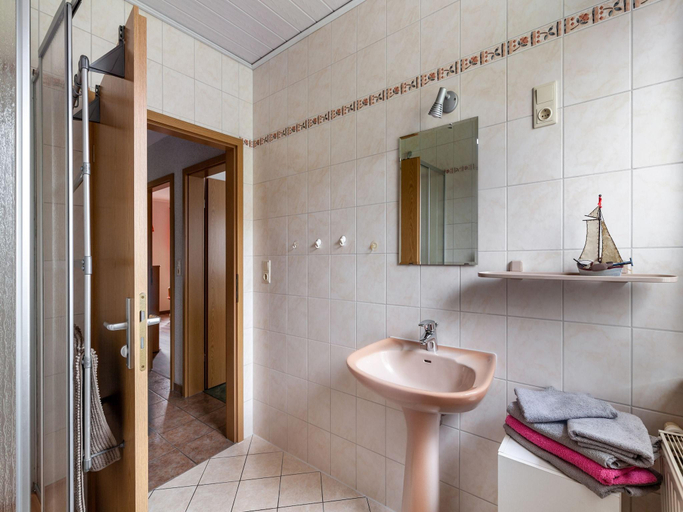 Bathroom 3, idyllische Ferienwohnung in Lichtenhain, Sächsische Schweiz-Osterzgebirge