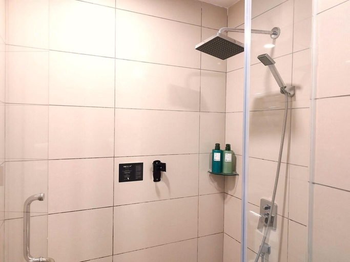 Bathroom 3, Genting SkyWorlds Theme Park Apartments, Genting Highlands