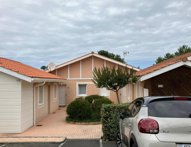 Exterior & Views 1, Terraced house, Moliets, Landes