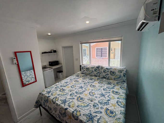 Bedroom 3, Sandelwood Studios