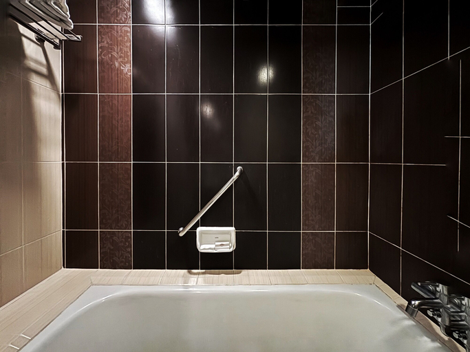 Bathroom 5, The Empress Hotel Chiang Mai, Muang Chiang Mai