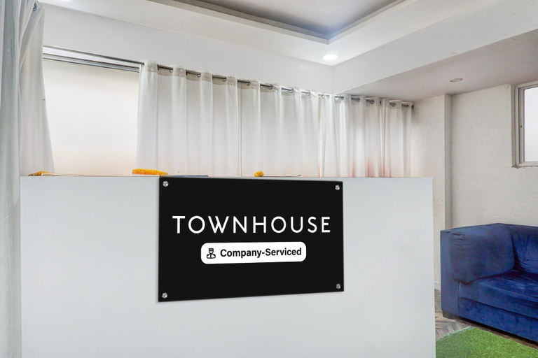 Reception 5, Super Townhouse Koregaon Park, Pune