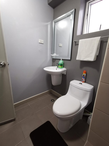Bathroom 3, Avida Davao by davaobnb & Lemonique Homes, Davao City