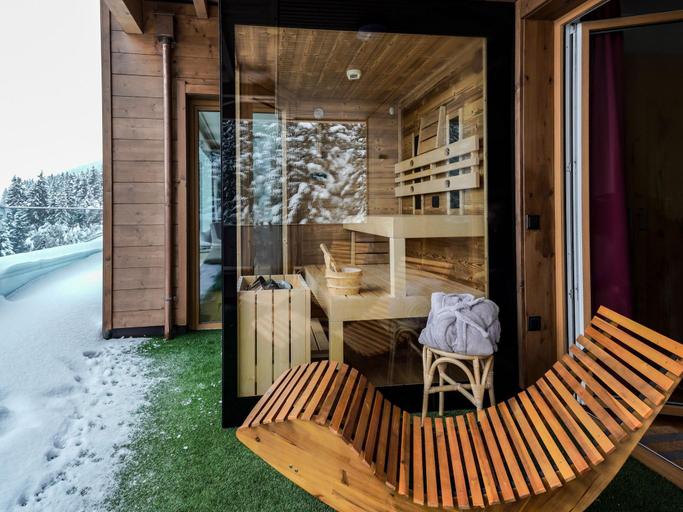 Others 2, Kitzbuhel alpine lodge with sauna, Zell am See