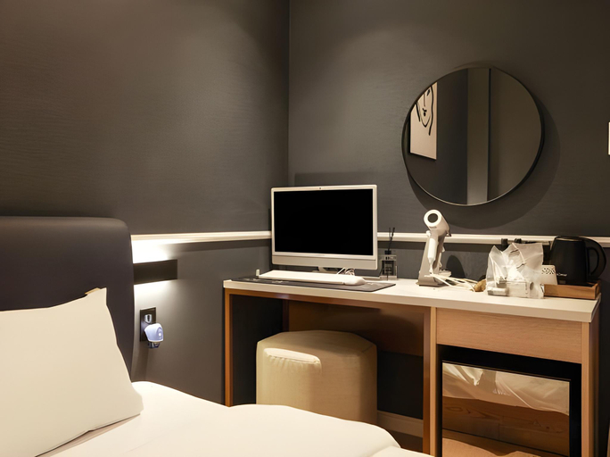 Bedroom 4, Brown Dot Suwon City Hall(Olympic Park), Suwon