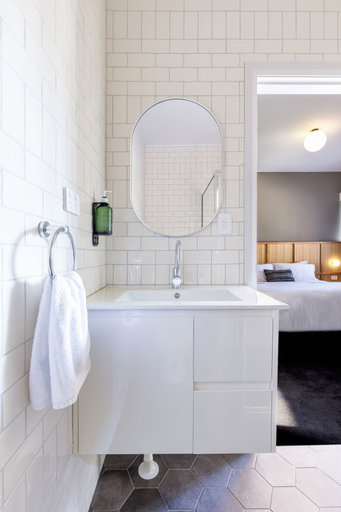 Bathroom 4, Kingsgrove Hotel, Sydney
