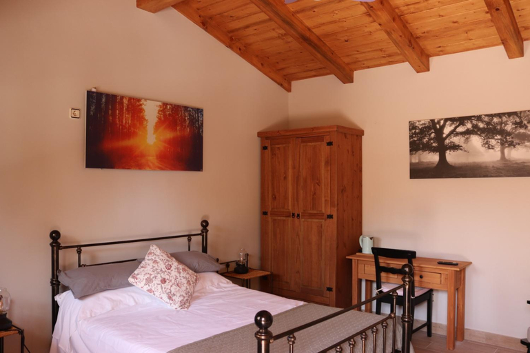 Bedroom 2, Physionatural B&B, Teruel