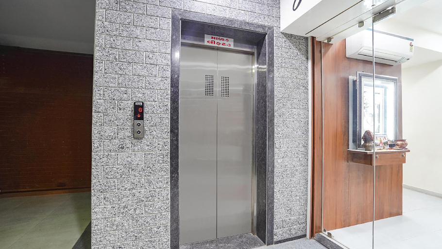 Public Area 1, FabHotel Vishala Inn, Ahmadabad