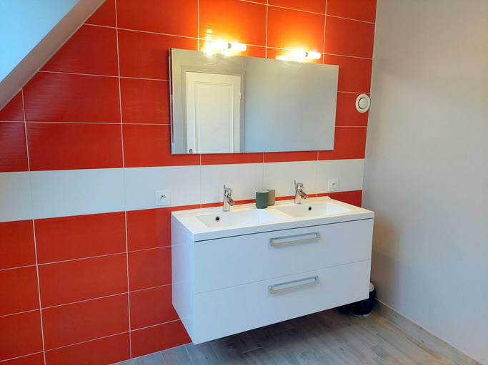 Others 5, Holiday Home in Brittany near Penze River, Finistère