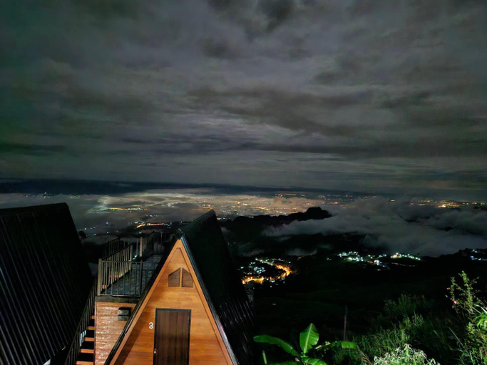 Others 4, Love View Phu Thap Berk, Lom Kao