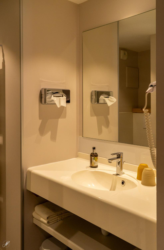 Bathroom 4, Hotel Restaurant Le Faranchin, Hautes-Alpes