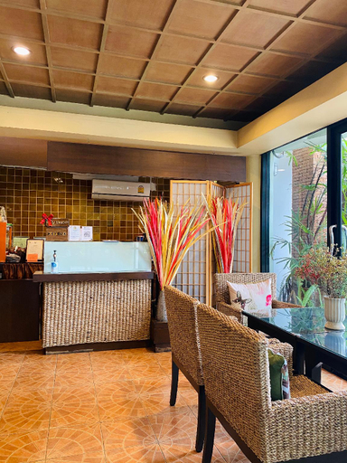 Food & Drinks 5, Moon and Sun Hotel, Muang Chiang Rai