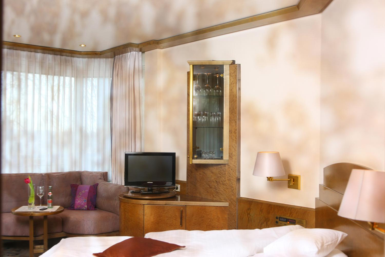 Bedroom 2, Hotel Brielhof, Zollernalbkreis