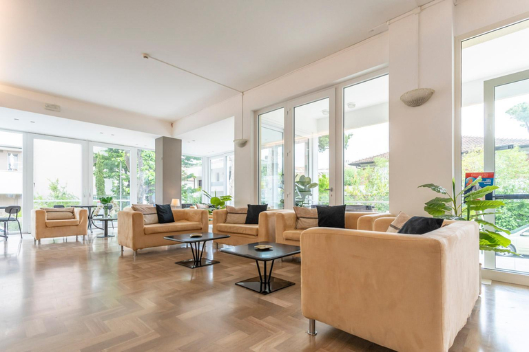 Public Area 3, Hotel Cormoran, Rimini