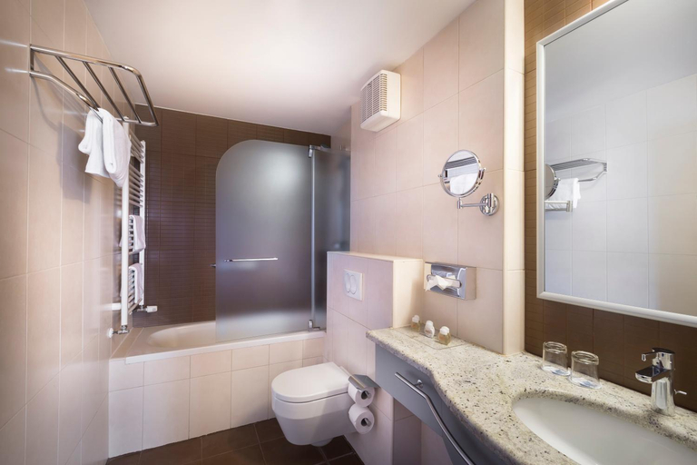 Bathroom 4, Valamar Villa Adria, Baška
