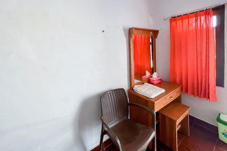 Others 5, Guest House Surya Ayu Permai Buleleng Mitra RedDoorz, Buleleng